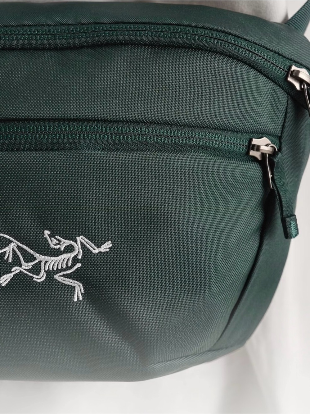 NWT Arc'teryx Mantis 2 Waist Pack - Picture 3 of 5